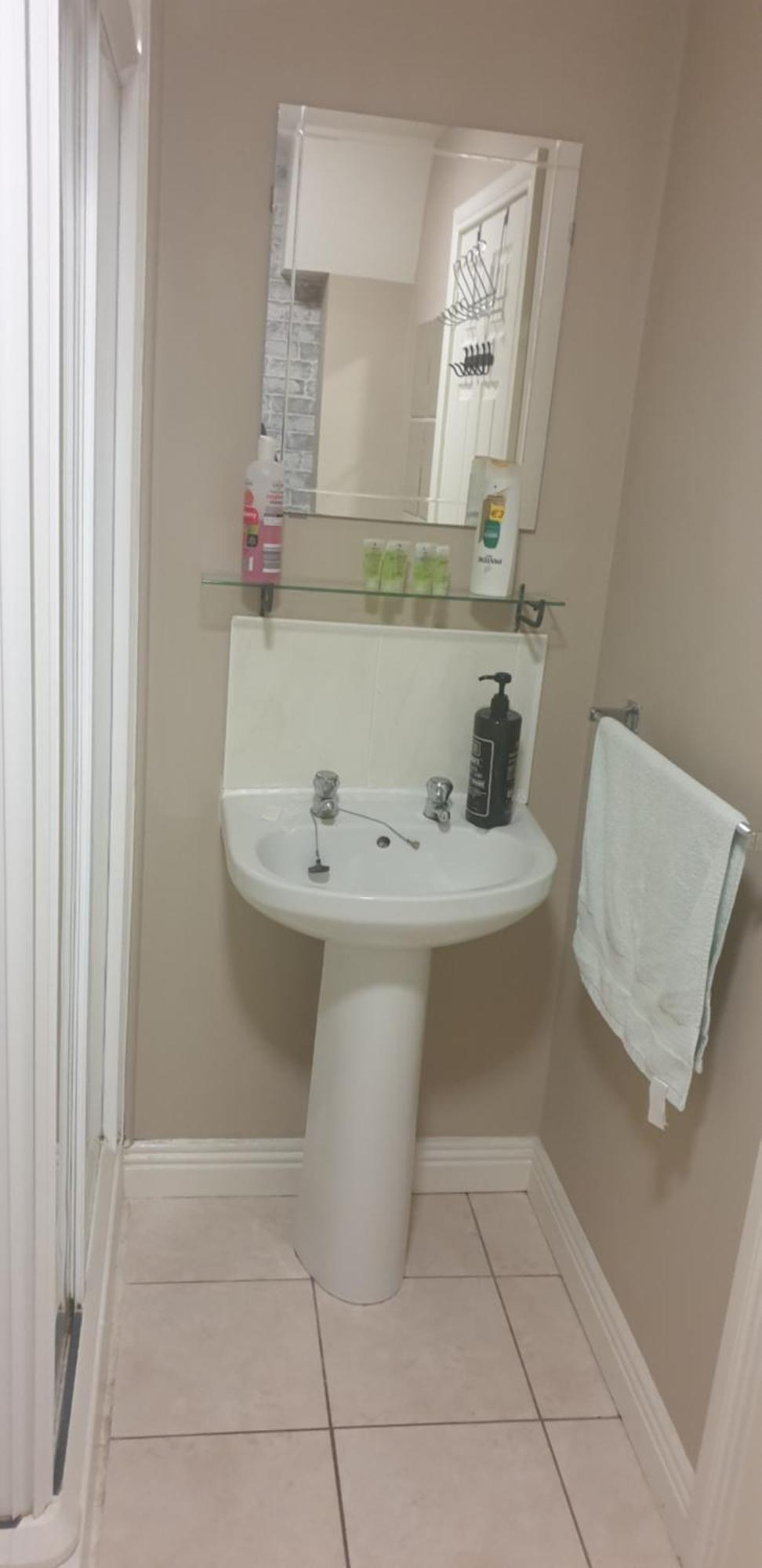 Town Centre Apartment Trim Εξωτερικό φωτογραφία
